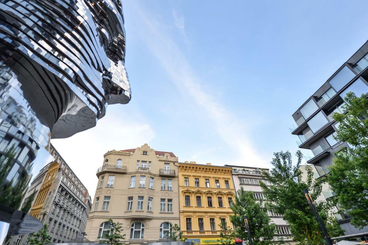 Kafka'S Head Apartment Praga Exterior foto